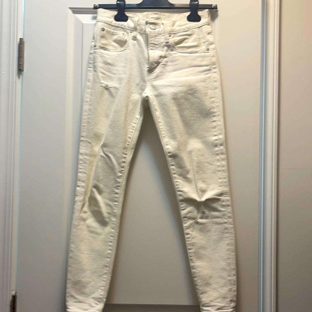 Moussy white distressed denim Sz 24